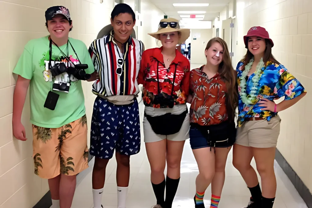 Last Minute Tacky Tourist Outfit