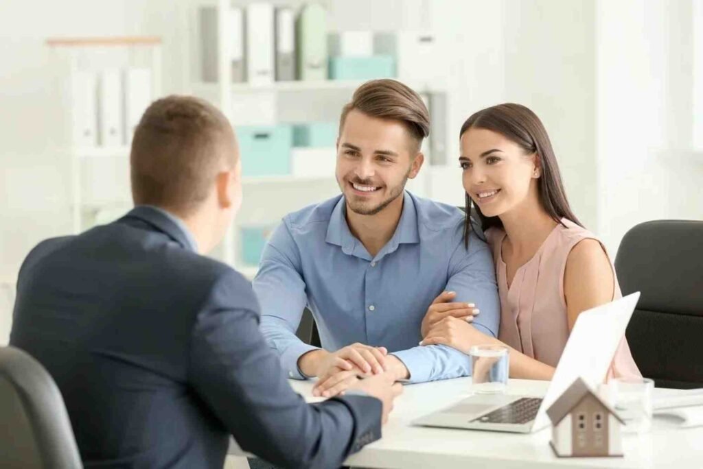 Understanding Commercial Loans A Complete Guide: Explained (Beginner's Guide)