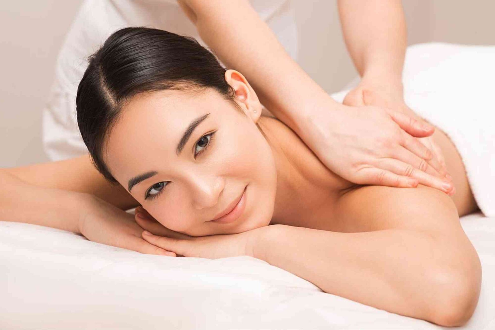 Maintaining Hygiene in Home Massage Dubai