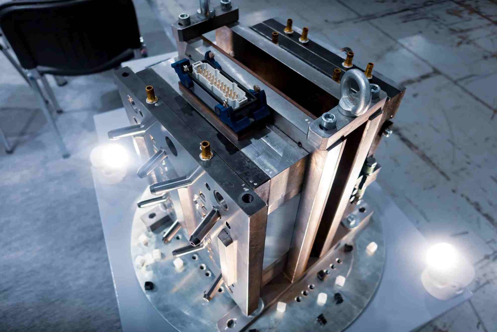 Why Is A Plastic Mold Parts Manufacturer Important For Industries — Tips, Examples & Best Practices