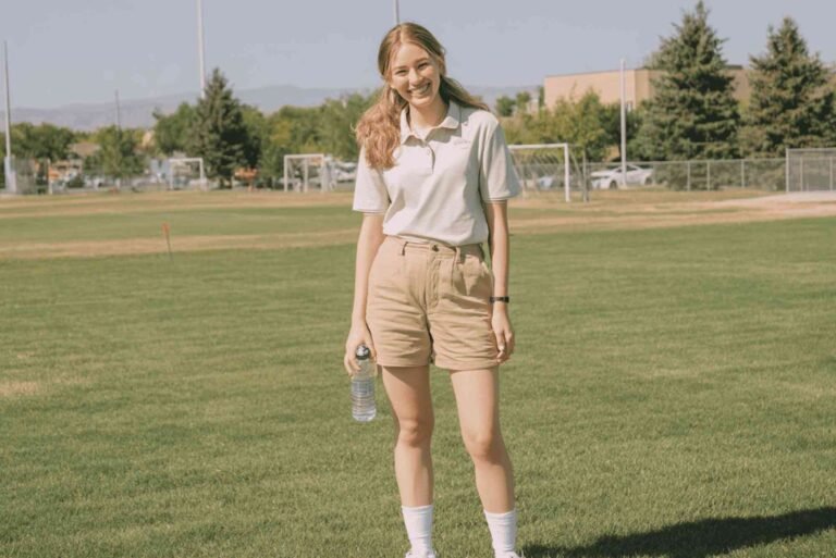 How Stereotypical Soccer Mom Outfit Works — Everything You Need To Know