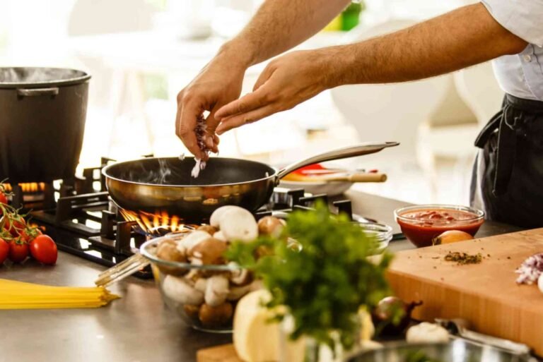 Best Food Tips for Beginner Home Cooks